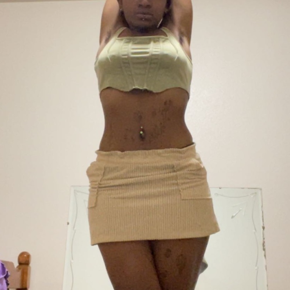 Shein Green Ribbed Tunic-Ish Crop